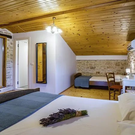 Kutic In Stokovci Vakantiehuis